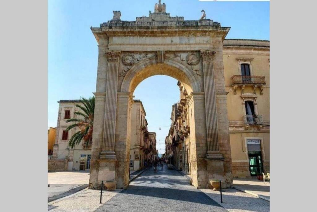 Piccola Casetta In Pieno Centro Villa Noto Exterior photo